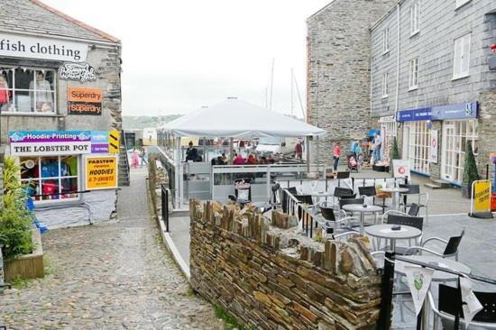 Drang House All Rooms Have Stairs Padstow Exteriör bild